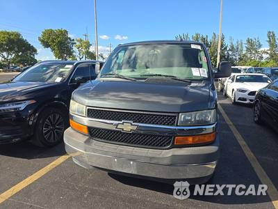 2017 Chevrolet Express 3500 Passenger Van LT 1LT 155.0" WB - zdjęcie 2 z 26 - miniatura