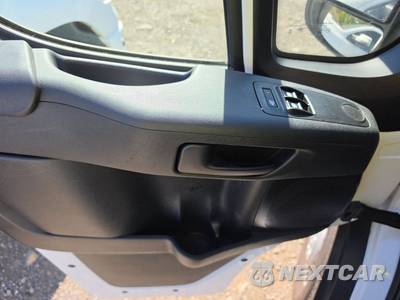 2025 Ram ProMaster 2500 Cargo Van Tradesman w/Passenger Seat Low Roof 136.0" WB - zdjęcie 9 z 30 - miniatura