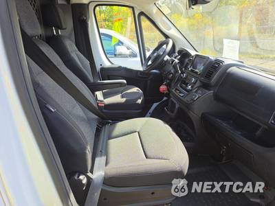 2025 Ram ProMaster 2500 Cargo Van Tradesman w/Passenger Seat Low Roof 136.0" WB - zdjęcie 8 z 30 - miniatura