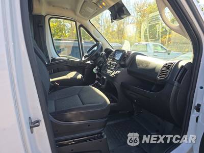 2025 Ram ProMaster 2500 Cargo Van Tradesman w/Passenger Seat Low Roof 136.0" WB - zdjęcie 8 z 30 - miniatura