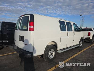 2025 GMC Savana 2500 Cargo Van 1WT 135.0" WB - zdjęcie 2 z 23 - miniatura