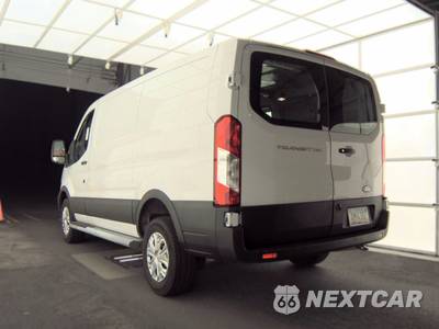 2025 Ford Transit 250 Cargo Van Low Roof 130.0" WB - zdjęcie 6 z 18 - miniatura