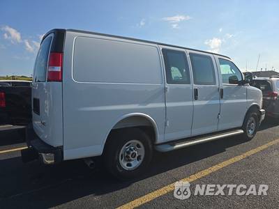 2025 GMC Savana 2500 Cargo Van 1WT 135.0" WB - zdjęcie 4 z 16 - miniatura