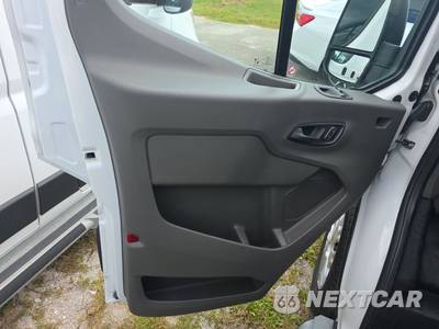 2025 Ford Transit 250 Cargo Van Low Roof 130.0" WB - zdjęcie 9 z 33 - miniatura