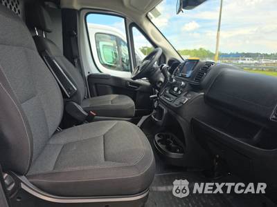 2025 Ram ProMaster 2500 Cargo Van Tradesman w/Passenger Seat Low Roof 136.0" WB - zdjęcie 8 z 26 - miniatura