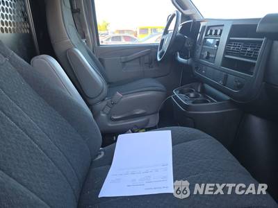 2025 Chevrolet Express 2500 Cargo Van 1WT 135.0" WB - zdjęcie 8 z 23 - miniatura