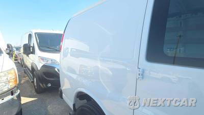 2025 GMC Savana 2500 Cargo Van 1WT 135.0" WB - zdjęcie 19 z 21 - miniatura