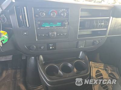 2025 Chevrolet Express 2500 Cargo Van 1WT 135.0" WB - zdjęcie 11 z 32 - miniatura