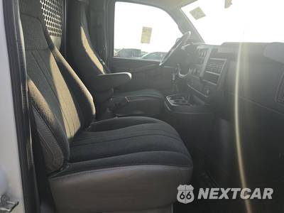 2025 Chevrolet Express 2500 Cargo Van 1WT 135.0" WB - zdjęcie 8 z 19 - miniatura