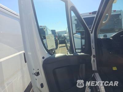 2025 Ram ProMaster 2500 Cargo Van Tradesman w/Passenger Seat Low Roof 136.0" WB - zdjęcie 9 z 28 - miniatura