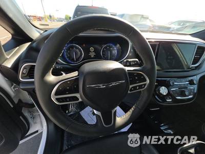 2025 Chrysler Pacifica Select 121.6" WB - zdjęcie 10 z 25 - miniatura