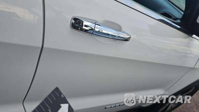 2015 Jeep Grand Cherokee Limited - zdjęcie 31 z 40 - miniatura