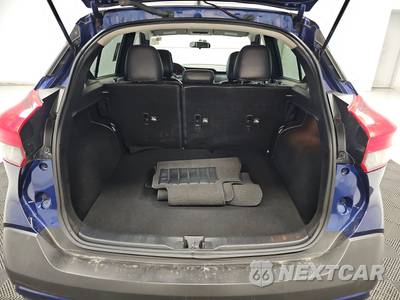 2019 Nissan Kicks SR - zdjęcie 16 z 33 - miniatura