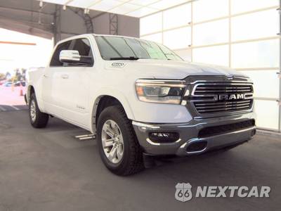 2021 Ram 1500 Laramie Crew Cab Short Bed - zdjęcie 3 z 47 - miniatura