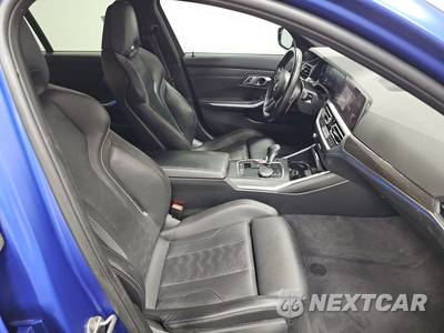 2021 BMW M3 Sedan Competition - zdjęcie 8 z 23 - miniatura