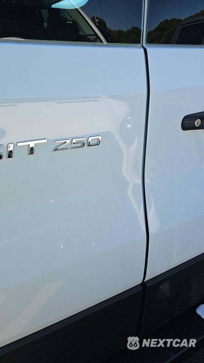 2025 Ford Transit 250 Cargo Van Low Roof 130.0" WB - zdjęcie 19 z 26 - miniatura