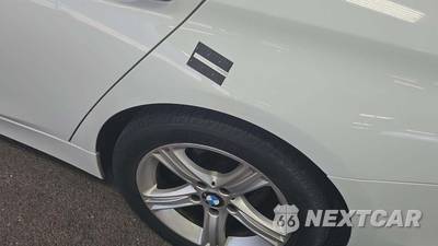 2014 BMW 3 Series Sedan 328i - zdjęcie 37 z 40 - miniatura