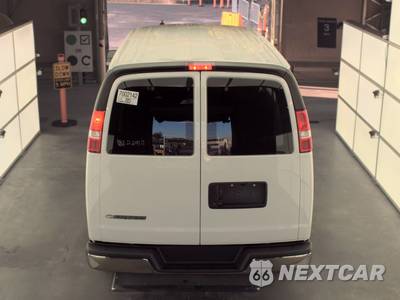 2025 Chevrolet Express 2500 Cargo Van 1WT 135.0" WB - zdjęcie 5 z 19 - miniatura