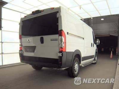 2025 Ram ProMaster 2500 Cargo Van Tradesman w/Passenger Seat Low Roof 136.0" WB - zdjęcie 4 z 34 - miniatura