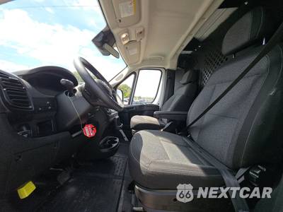 2025 Ram ProMaster 2500 Cargo Van Tradesman w/Passenger Seat Low Roof 136.0" WB - zdjęcie 7 z 27 - miniatura