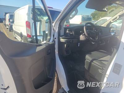 2025 Ford Transit 250 Cargo Van Low Roof 130.0" WB - zdjęcie 7 z 25 - miniatura