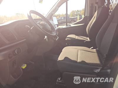 2025 Ford Transit 250 Cargo Van Low Roof 130.0" WB - zdjęcie 7 z 21 - miniatura
