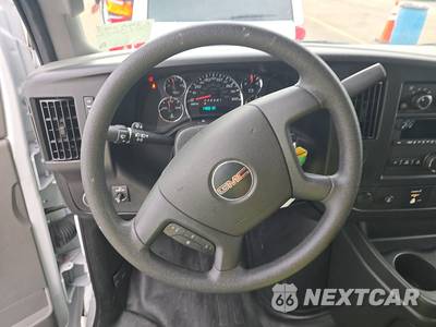 2025 GMC Savana 2500 Cargo Van 1WT 135.0" WB - zdjęcie 10 z 28 - miniatura