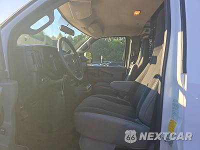 2025 Chevrolet Express 2500 Cargo Van 1WT 135.0" WB - zdjęcie 7 z 18 - miniatura