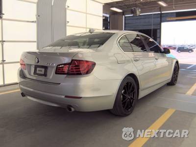 2013 BMW 5 Series Sedan 535i - zdjęcie 4 z 33 - miniatura