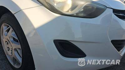2011 Hyundai Elantra GLS Sedan - zdjęcie 30 z 31 - miniatura