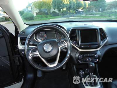 2016 Jeep Cherokee Limited - zdjęcie 34 z 48 - miniatura
