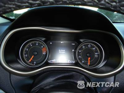 2016 Jeep Cherokee Limited - zdjęcie 36 z 48 - miniatura
