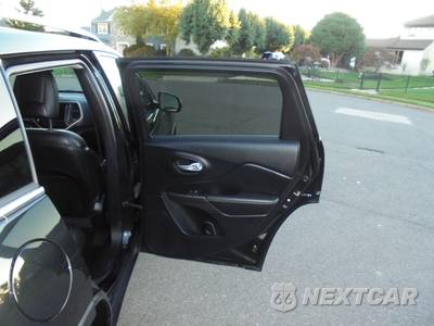 2016 Jeep Cherokee Limited - zdjęcie 45 z 48 - miniatura