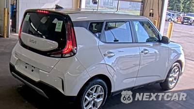 2023 Kia Soul LX - zdjęcie 4 z 21 - miniatura
