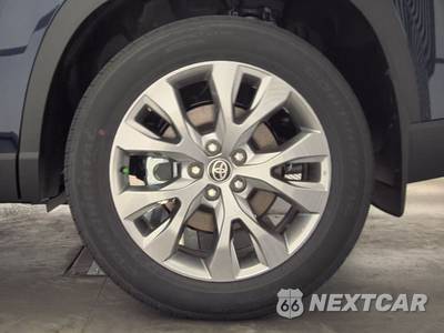 2026 Toyota Grand Highlander Limited - zdjęcie 12 z 27 - miniatura