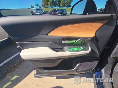 2026 Toyota Grand Highlander Limited - zdjęcie 15 z 27 - miniatura