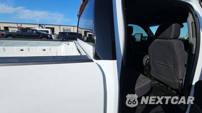 2022 Chevrolet Silverado 2500HD LT Crew Cab Medium Bed 1LT - zdjęcie 20 z 35 - miniatura