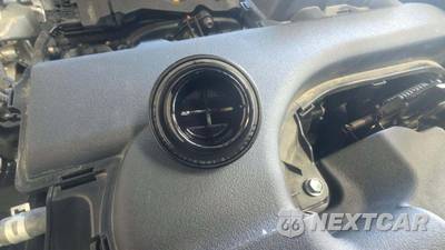 2025 Toyota RAV4 LE - zdjęcie 20 z 22 - miniatura