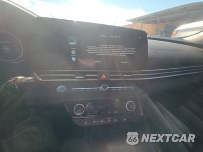 2025 Hyundai Elantra SEL Convenience - zdjęcie 11 z 18 - miniatura