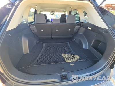 2025 Toyota RAV4 LE - zdjęcie 16 z 22 - miniatura
