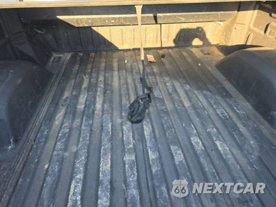 2020 GMC Sierra 1500 AT4 Crew Cab Short Bed 4SB - zdjęcie 16 z 18 - miniatura