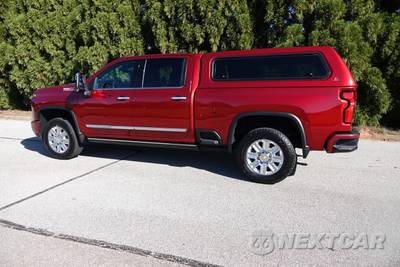 2025 Chevrolet Silverado 2500HD High Country Crew Cab Medium Bed 3LZ - zdjęcie 5 z 39 - miniatura