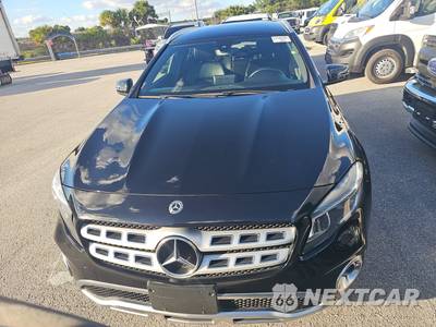 2020 Mercedes-Benz GLA 250 - zdjęcie 2 z 21 - miniatura