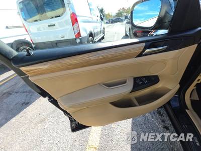 2014 BMW X3 Sports Activity Vehicle xDrive28i - zdjęcie 9 z 32 - miniatura