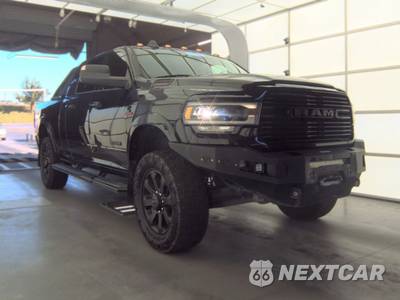 2020 Ram 2500 Laramie Extended Crew Cab Medium Bed - zdjęcie 3 z 56 - miniatura