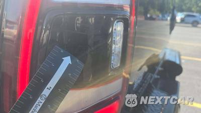 2020 Ram 2500 Laramie Extended Crew Cab Medium Bed - zdjęcie 43 z 56 - miniatura