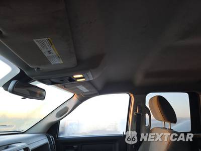 2015 Ram 1500 Express Extended Cab Medium Bed - zdjęcie 18 z 51 - miniatura