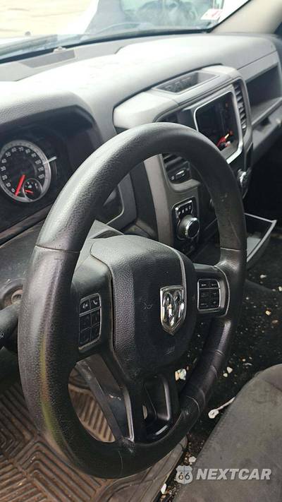 2015 Ram 1500 Express Extended Cab Medium Bed - zdjęcie 42 z 51 - miniatura