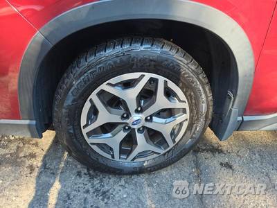 2019 Subaru Forester Premium - zdjęcie 8 z 29 - miniatura