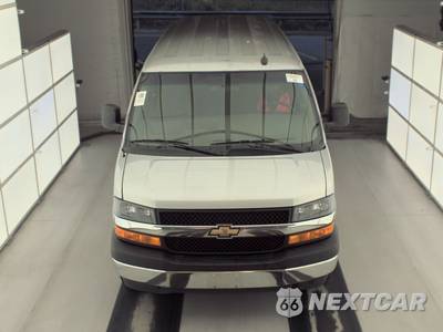 2023 Chevrolet Express 3500 Passenger Van LS 1LS 155.1" WB - zdjęcie 2 z 29 - miniatura